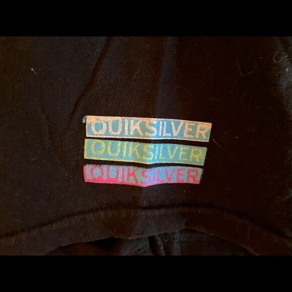 Quicksilver XL Slim Fit Black T-shirt W Skull Logo - Picture 3 of 9